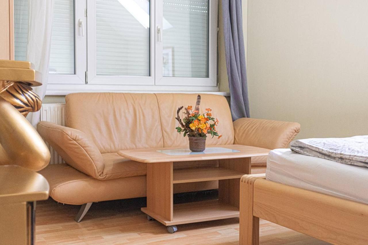 Comfortable Rooms In A Beautiful House Gd Viena Exterior foto