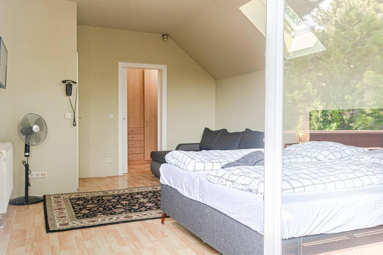 Comfortable Rooms In A Beautiful House Gd Viena Exterior foto